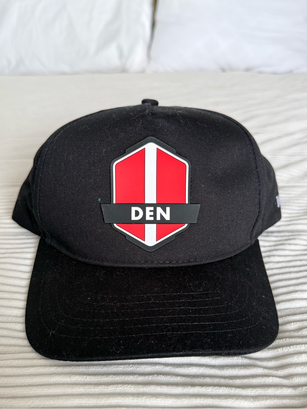 Official Overwatch World Cup Team Denmark Snapback Hat Black OWWC Cap NWT